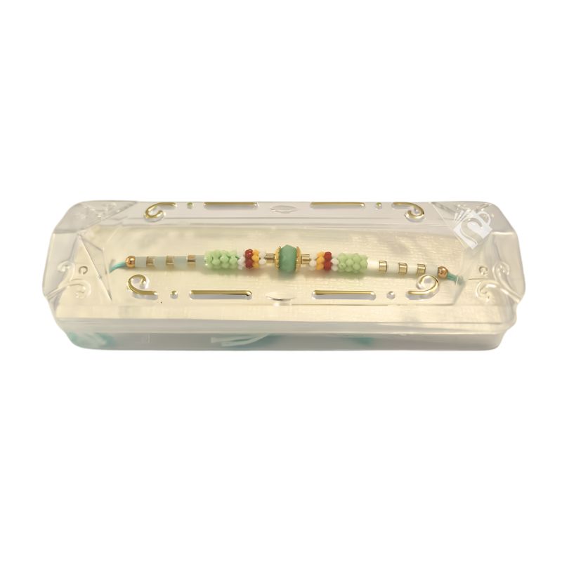 Rakhi 001